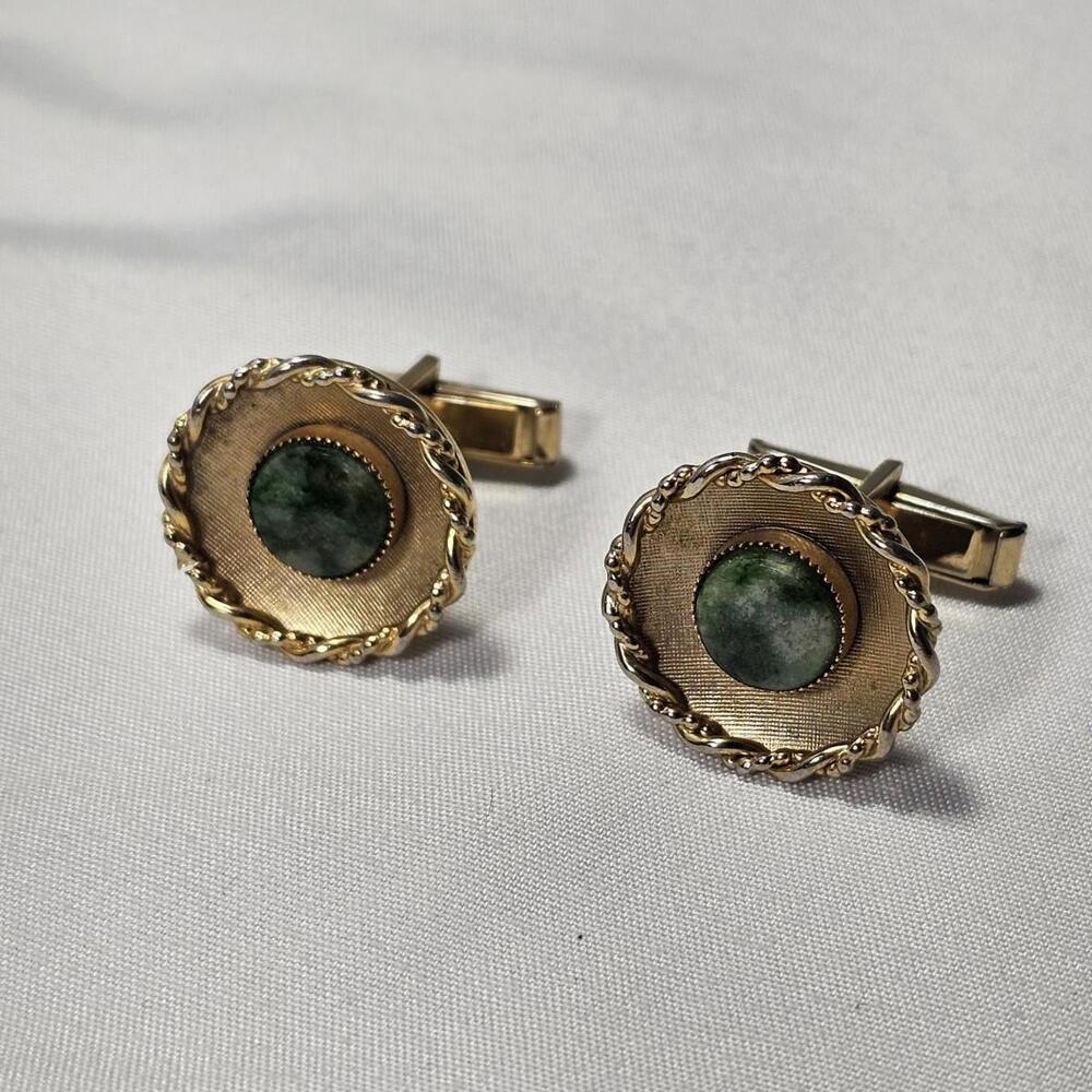 VINTAGE T2 JADE OR GREEN AGATE CUFF LINKS 1/20 12k GOLD FILLED
